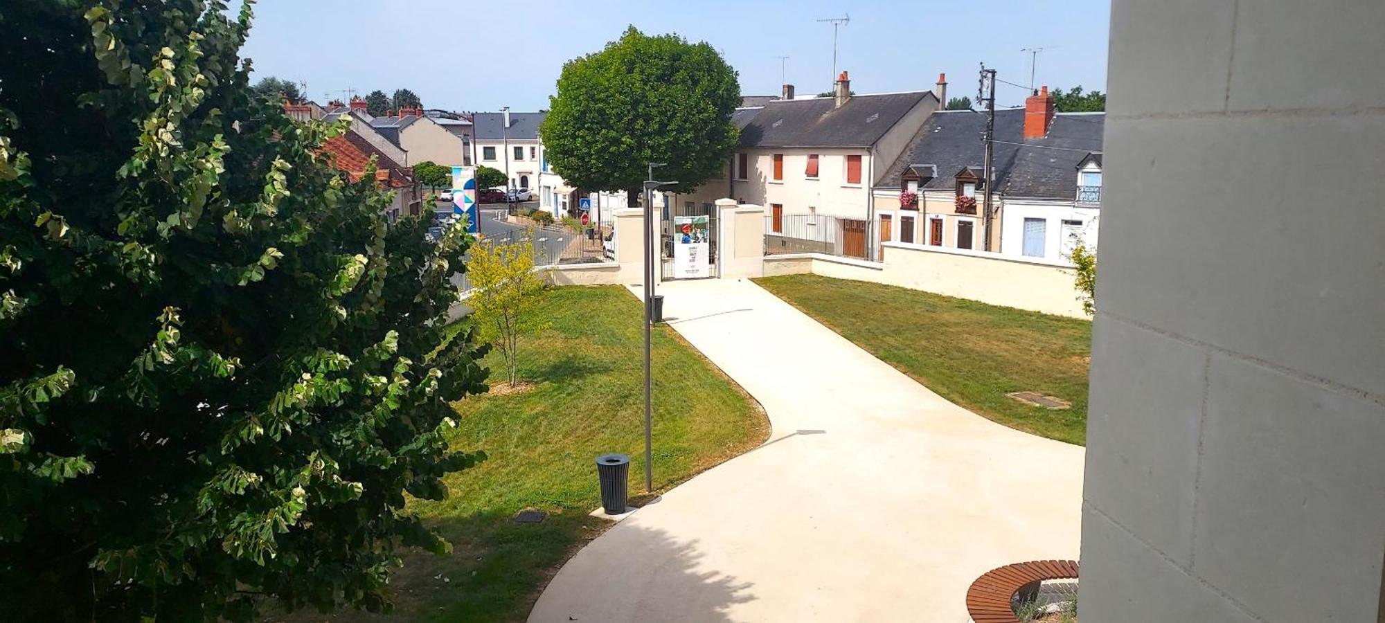 Appart Hotel Saint-Denis Châteauroux Exterior foto
